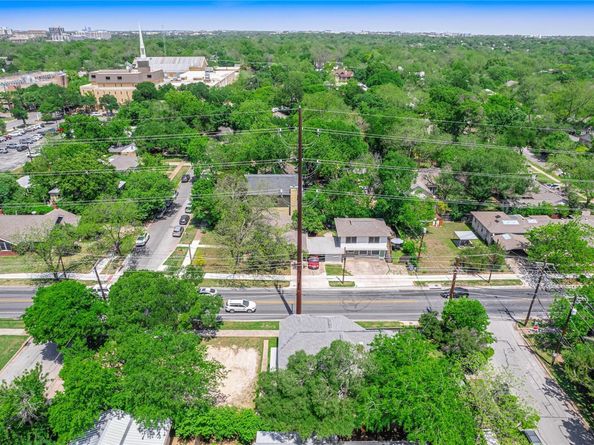 209 E 38th ST A, B & C, Austin TX 78705