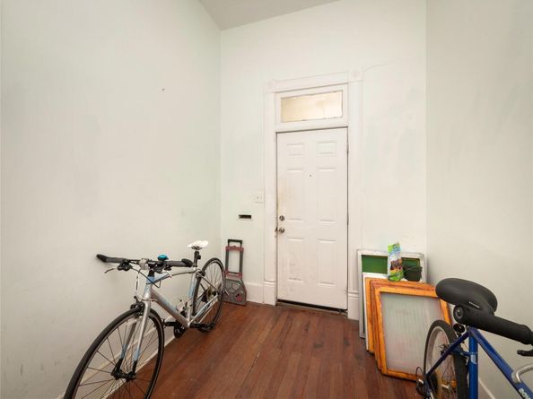 209 E 38th ST A, B & C, Austin TX 78705