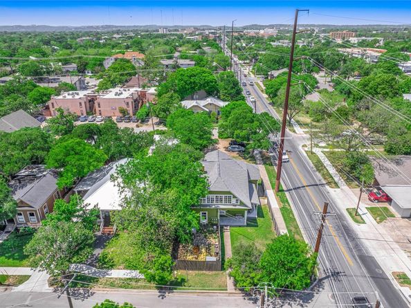209 E 38th ST A, B & C, Austin TX 78705
