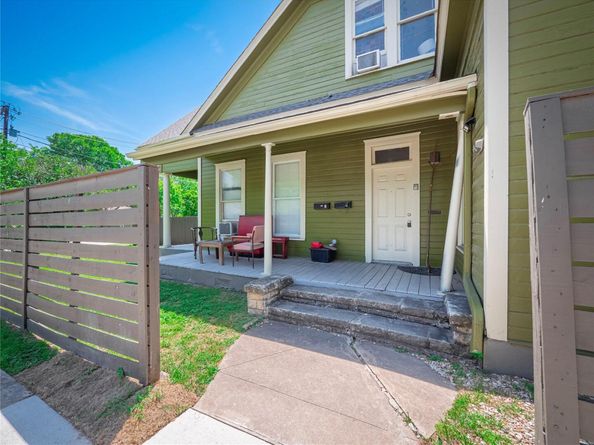 209 E 38th ST A, B & C, Austin TX 78705