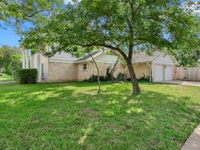 10101 Parkfield DR, Austin TX 78758
