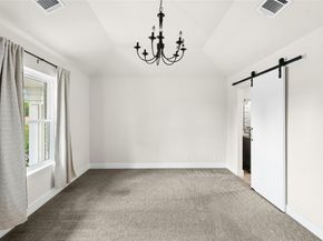 10101 Parkfield DR, Austin TX 78758