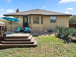 202 Dunkeld DR, Spicewood TX 78669