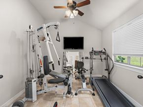 202 Dunkeld DR, Spicewood TX 78669