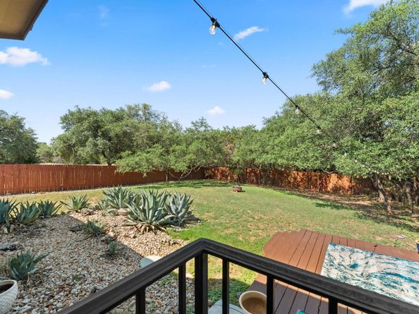 202 Dunkeld DR, Spicewood TX 78669