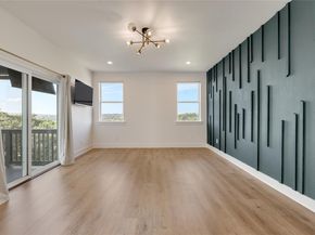429 Summit Ridge DR N, Lago Vista TX 78645