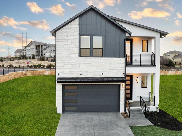 109 Pennybacker LN, Lakeway TX 78738