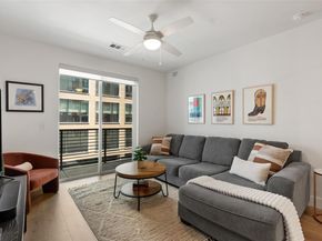 1701 Simond Ave 305, Austin TX 78723