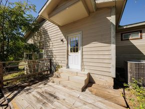 24909 Lakeview DR, Spicewood TX 78669