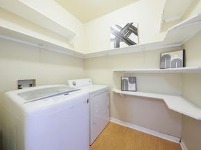 24909 Lakeview DR, Spicewood TX 78669