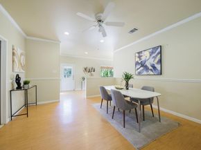 24909 Lakeview DR, Spicewood TX 78669