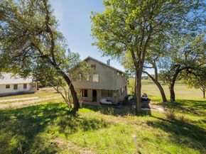 24909 Lakeview DR, Spicewood TX 78669