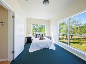 24909 Lakeview DR, Spicewood TX 78669
