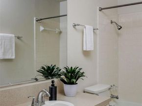 2012 Cody CT, Austin TX 78704