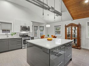 6903 Ardath ST, Austin TX 78757