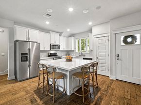 1708 Loyal Friend DR 46, Leander TX 78641