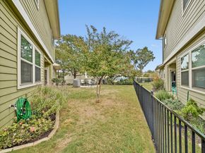 1708 Loyal Friend DR 46, Leander TX 78641