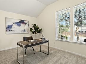3804 Aqua LN, Round Rock TX 78681