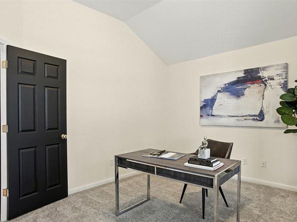3804 Aqua LN, Round Rock TX 78681