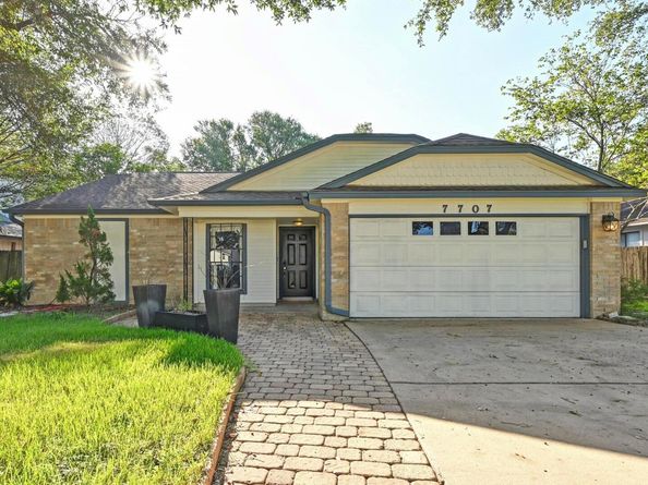 7707 Wakefield DR, Austin TX 78749