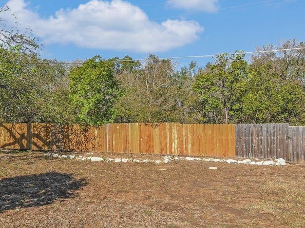 3908 Holt DR, Austin TX 78749