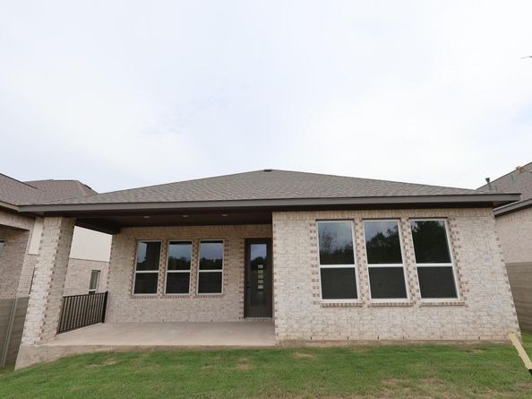 421 Leaning Rock Road, Georgetown TX 78628