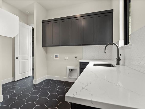 3202 Winding Creek CV, Austin TX 78735
