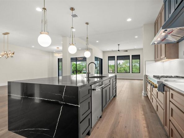 3202 Winding Creek CV, Austin TX 78735