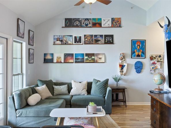 6810 Deatonhill DR 2200, Austin TX 78745