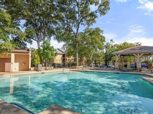 6810 Deatonhill DR 2200, Austin TX 78745