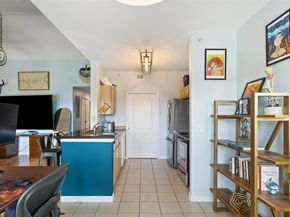 6810 Deatonhill DR 2200, Austin TX 78745