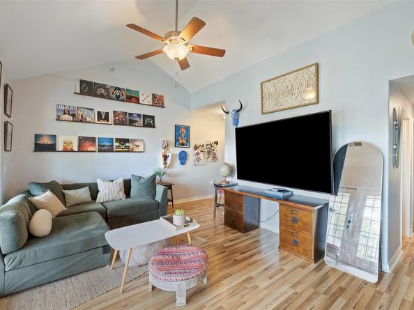 6810 Deatonhill DR 2200, Austin TX 78745