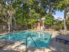 6810 Deatonhill DR 2200, Austin TX 78745