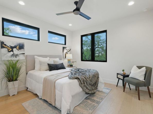 2711 Pegram Ave, Austin TX 78757