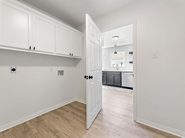 2127 Redwing WAY, Round Rock TX 78664