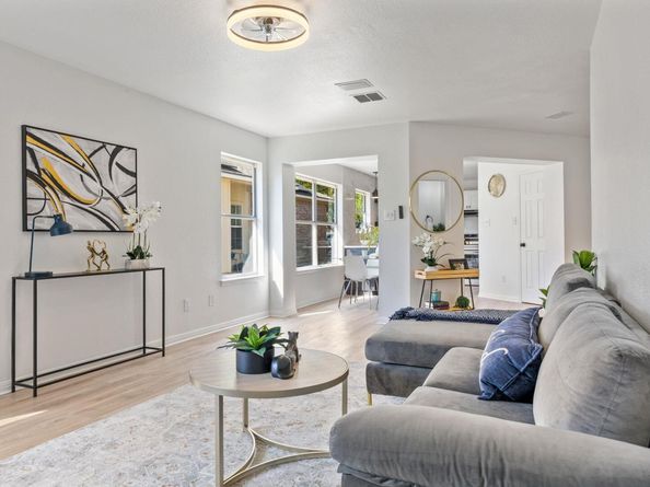 2127 Redwing WAY, Round Rock TX 78664