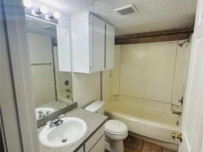 2401 Leon ST 307, Austin TX 78705