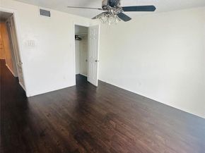 2401 Leon ST 307, Austin TX 78705