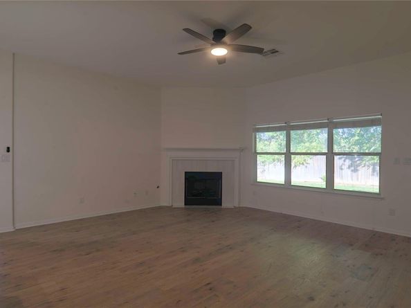 1333 Clary Sage LOOP, Round Rock TX 78665