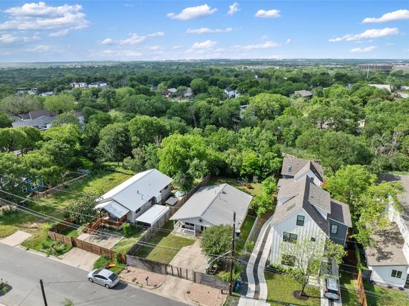5009 Lott Ave, Austin TX 78721