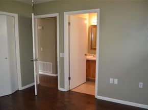5009 Lott Ave, Austin TX 78721