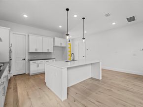 15085 Dorothy DR, Austin TX 78734