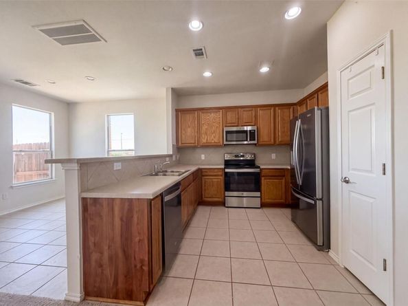 40 Verde Ranch LOOP, Leander TX 78641