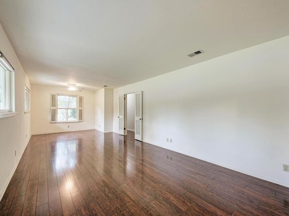 2500 Spring Creek DR, Austin TX 78704