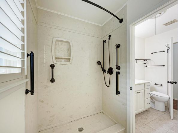 2500 Spring Creek DR, Austin TX 78704