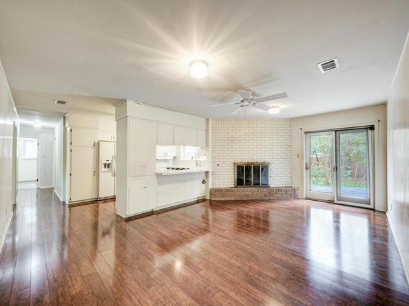 2500 Spring Creek DR, Austin TX 78704