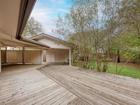 2500 Spring Creek DR, Austin TX 78704