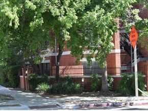 712 W 21st ST 303, Austin TX 78705