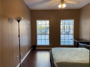 712 W 21st ST 303, Austin TX 78705