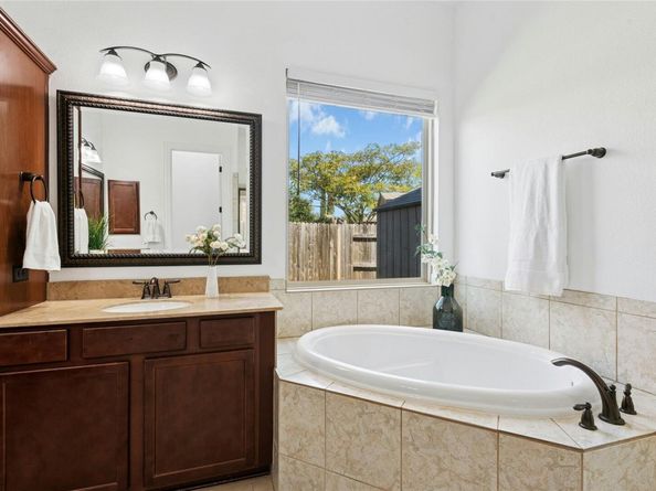 224 Tascate ST, Georgetown TX 78628